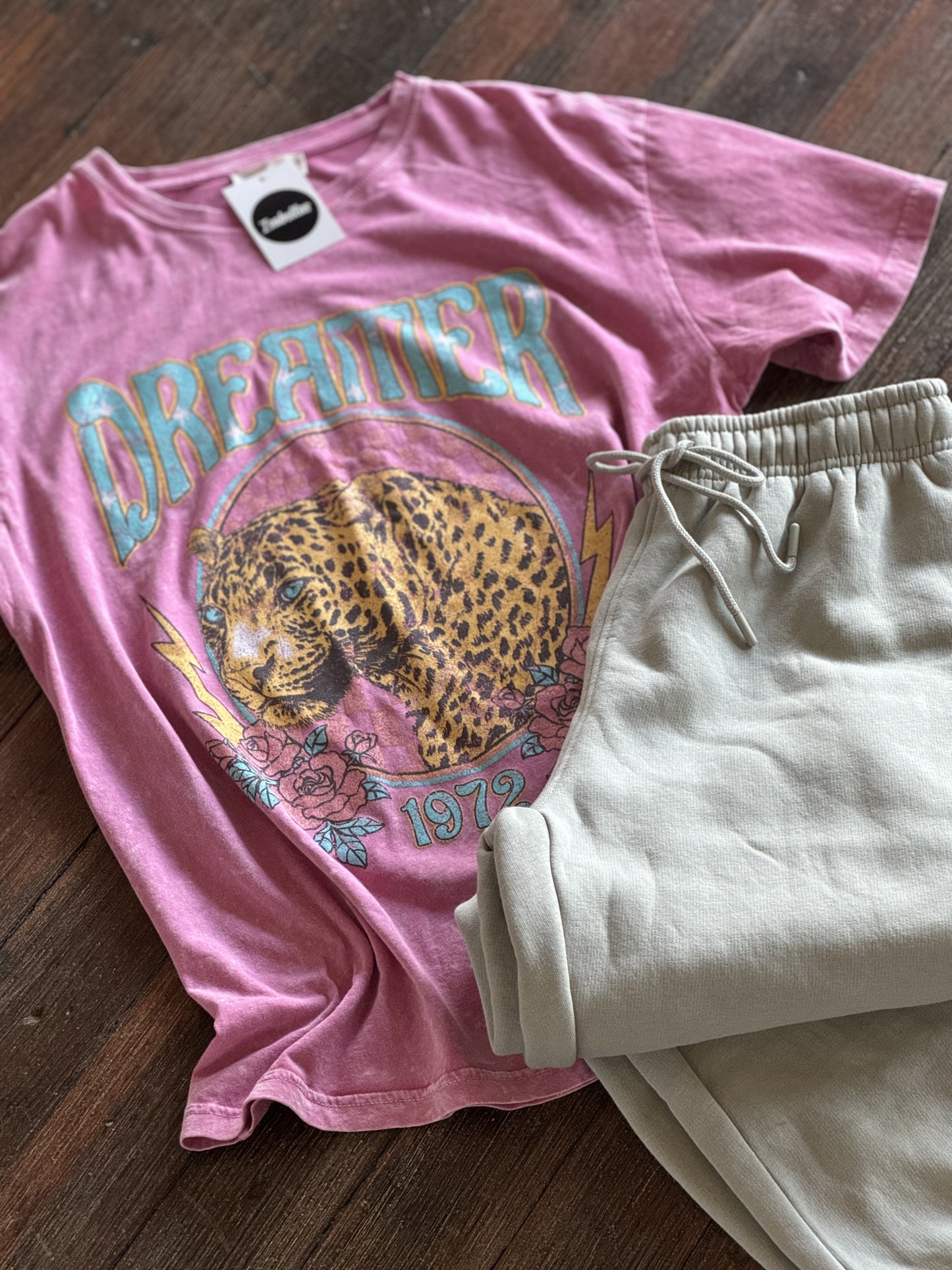 Lovely Life Tee