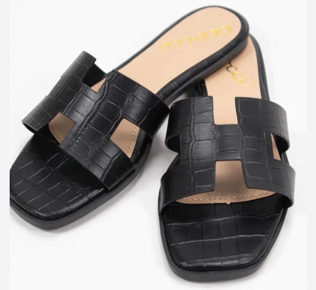 Shea Sandal
