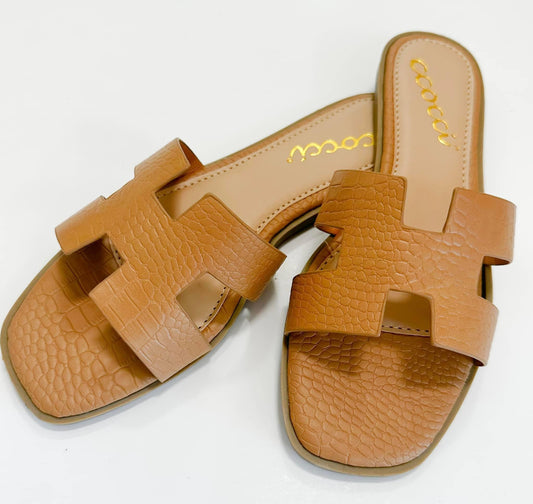 Shea Sandal