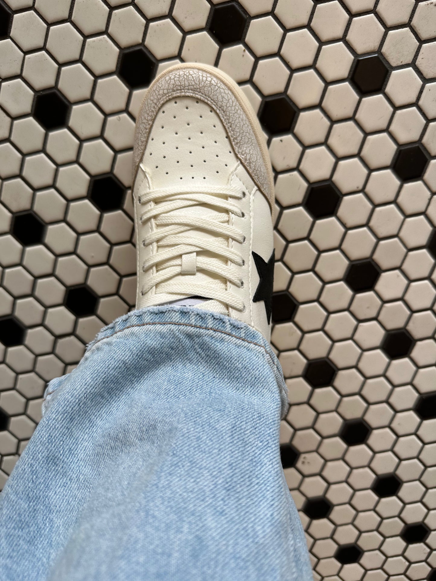 Juniper Sneaker