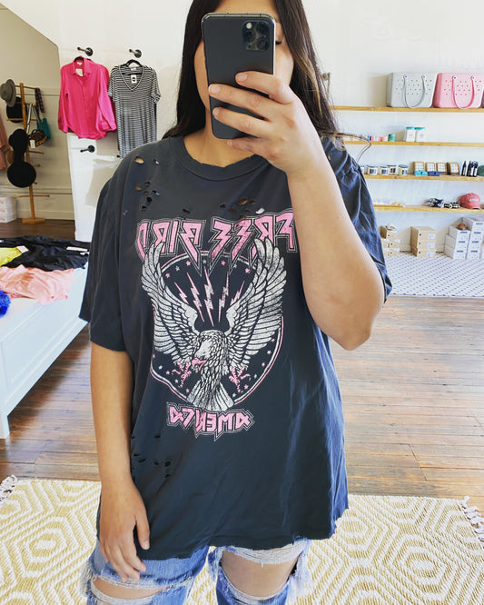 Aliana Tee